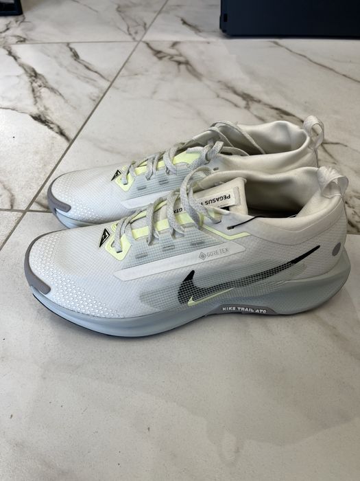 Оригінальні кросівки Nike Pegasus Trail 5 GTX Gore-Tex White 44р
