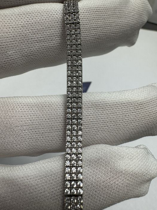 Золотой браслет теннисный