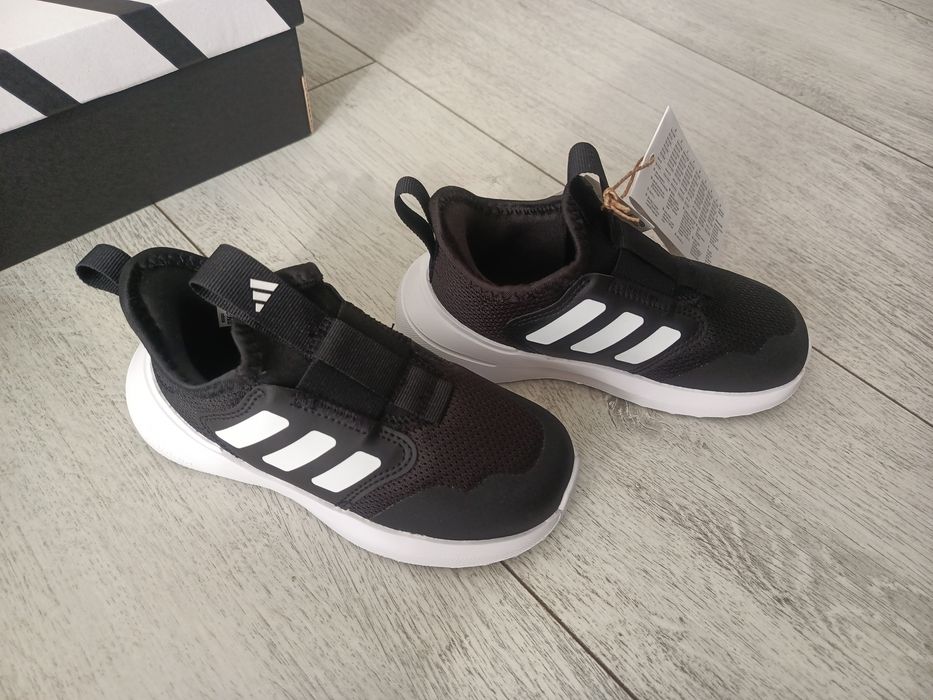 Nowe buty dla dzieci roz 26