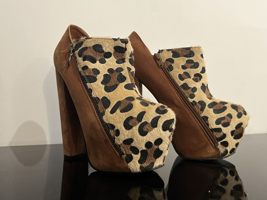 Botim Retro padrão leopardo