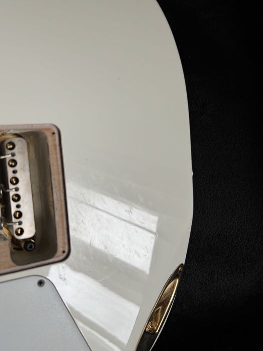 Charvel Pro Mod DK24 HSS Snow White