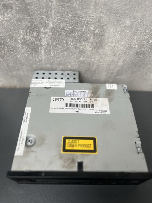 CD Чейнджер Audi A6 C6 Changer СД Ауді Розборка 4E0035111A