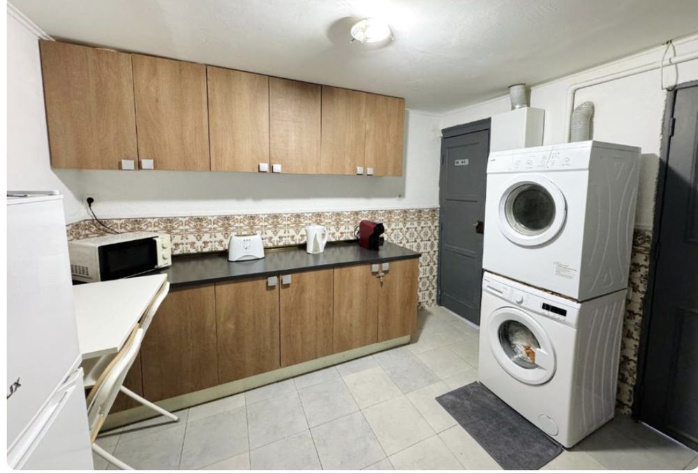 Quarto de solteiro em Arroios