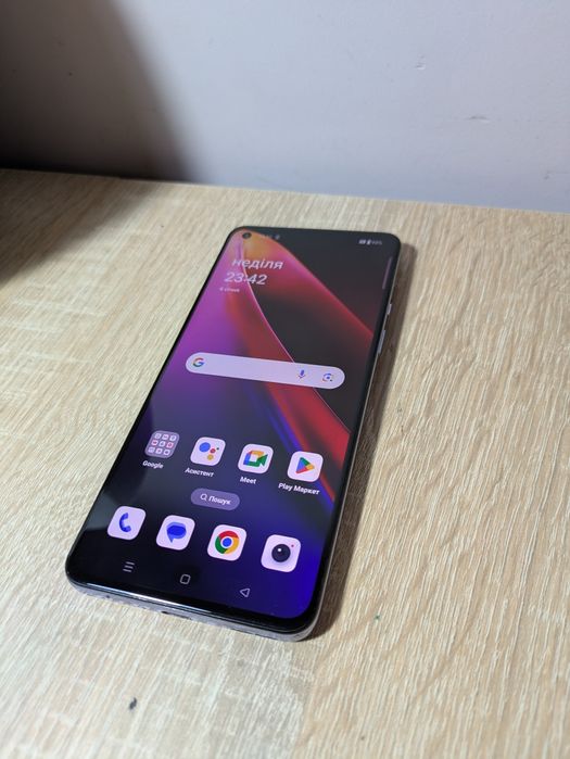 OnePlus 9  8/128gb