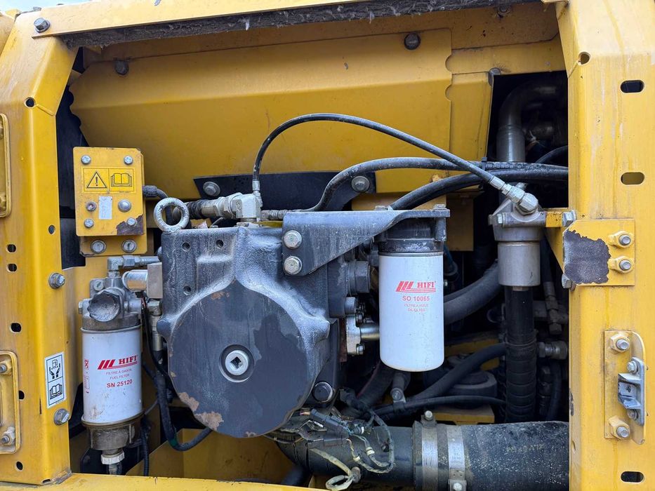 Koparka gąsienicowa Komatsu PC 210 LC-8 9900 mtg 189000 netto PC210