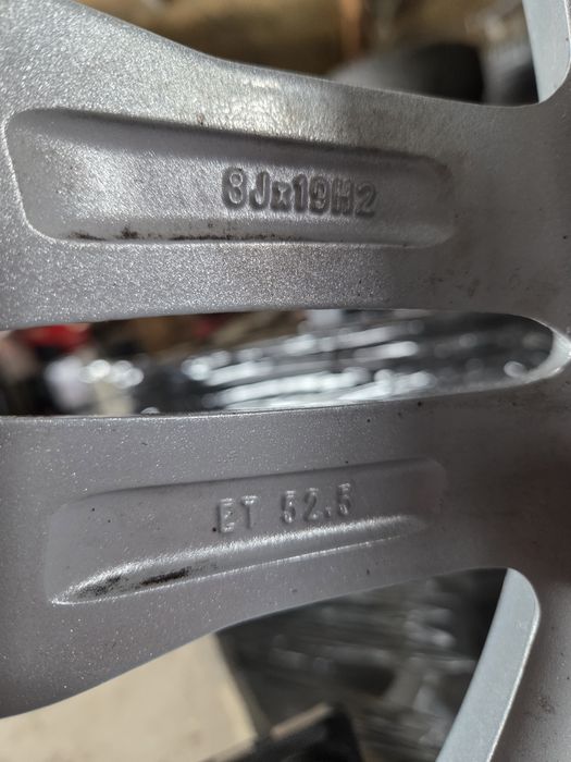 Felgi Aluminiowe 5x108 8Jx19 ET 52,5 Ford Mondeo S-Max Kuga Edge