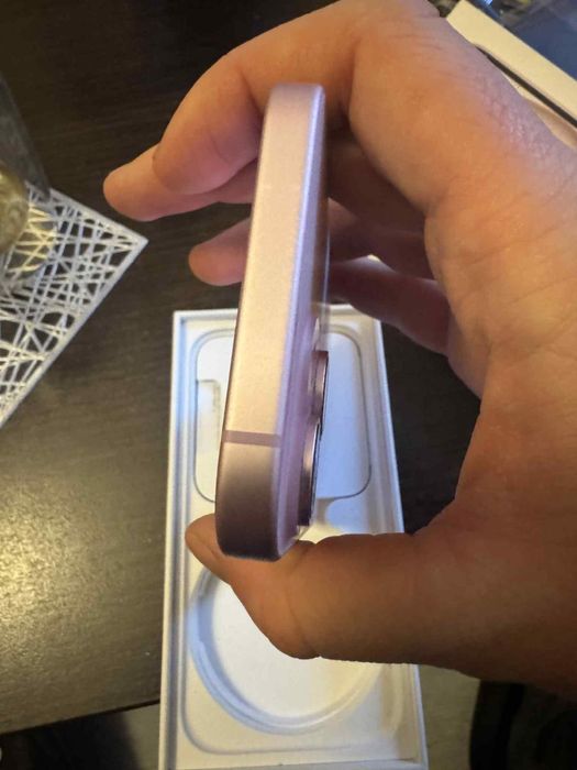 Iphone 15 Pink 128gb Stan idealny