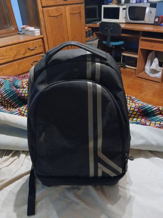 Mochila em bom estado