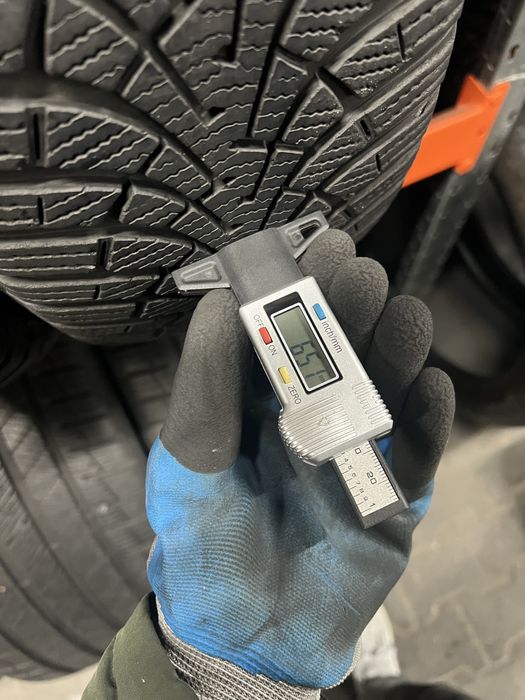 Шини,Резина,Пара,Зима 205/60/16 92H Good Year Ultra Grip 9