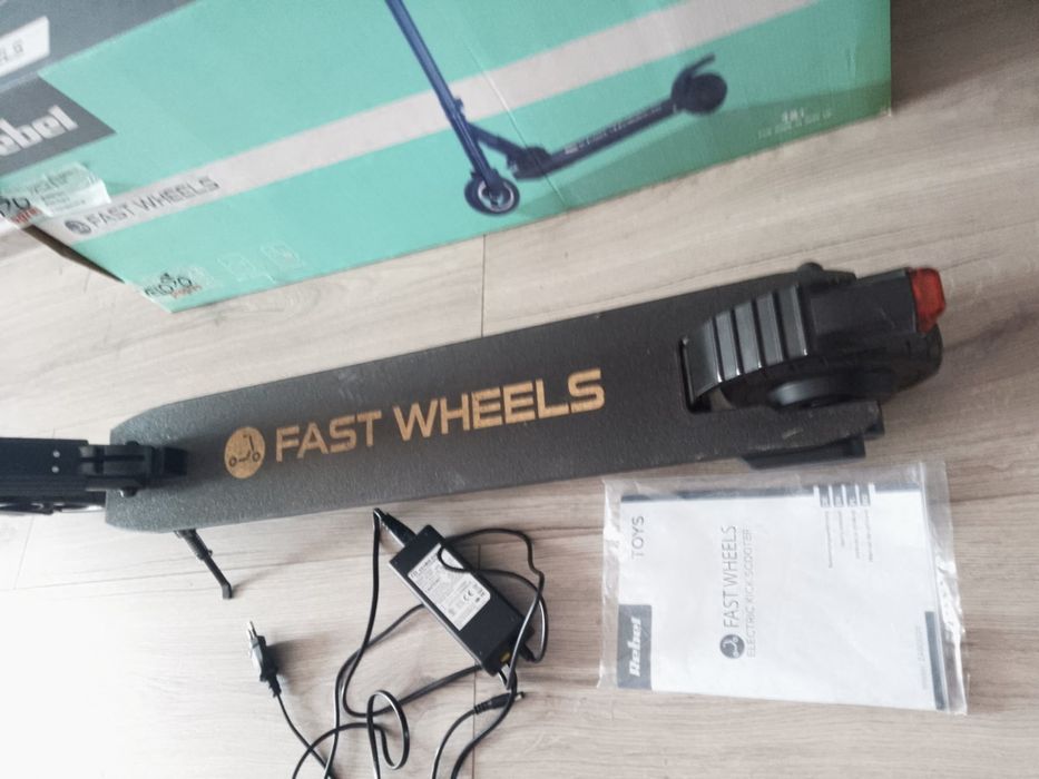 Електросамокат  привезений з Європи новий