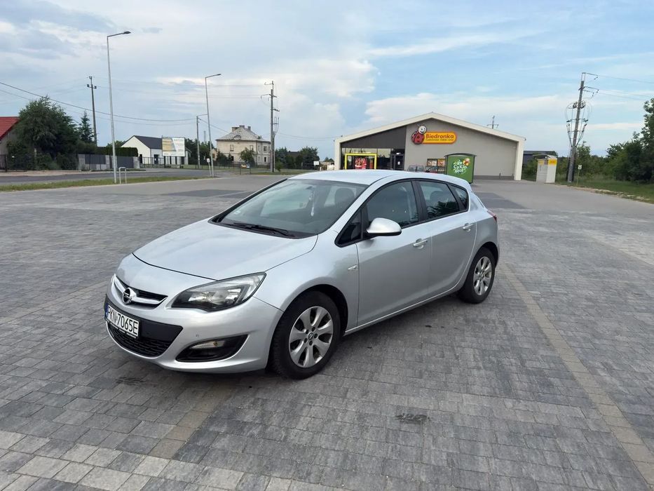 Opel Astra Opel Astra J 1.4 87KM + LPG, ekonomiczny, zadbany