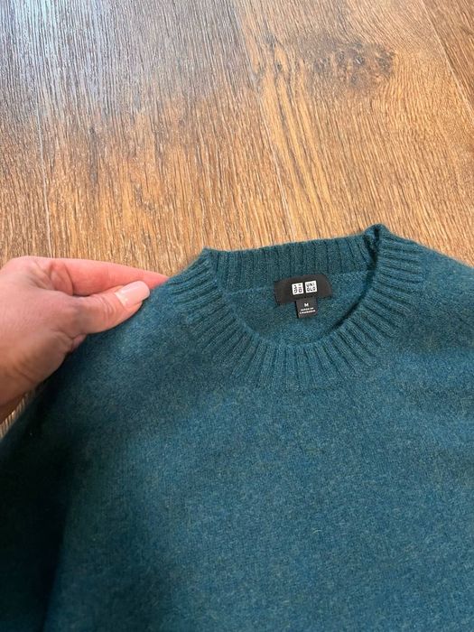 Вовняний светр Uniqlo