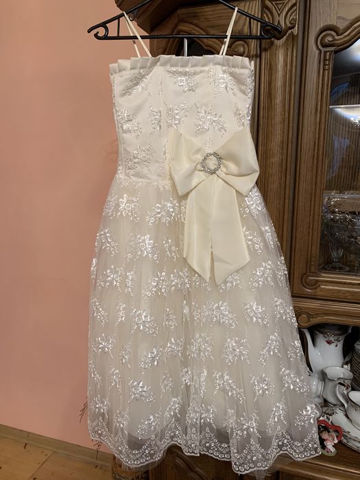 Плаття нарядне для причастя