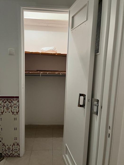 Aluga-se aparentemente - Odivelas centro