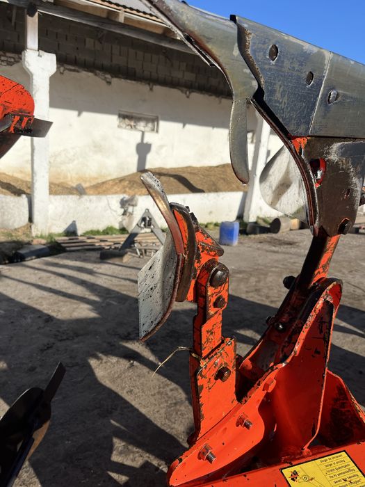 Плуг kuhn master 120   5+ 1 Lemken