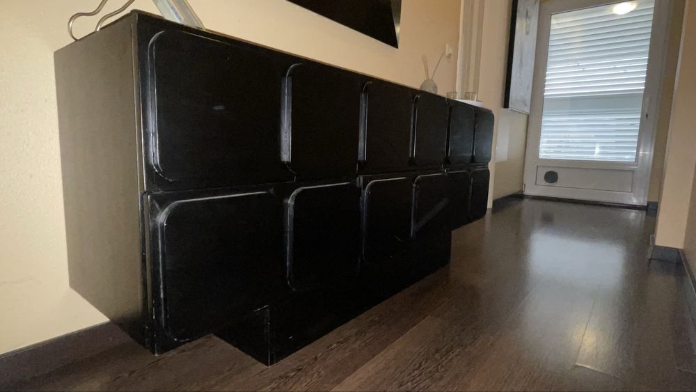 Móvel com 6 gavetas e espelho incluido