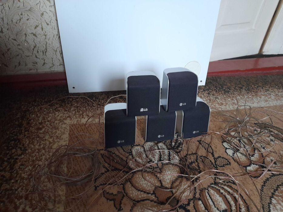 LG колонки 5 шт 90 вт
