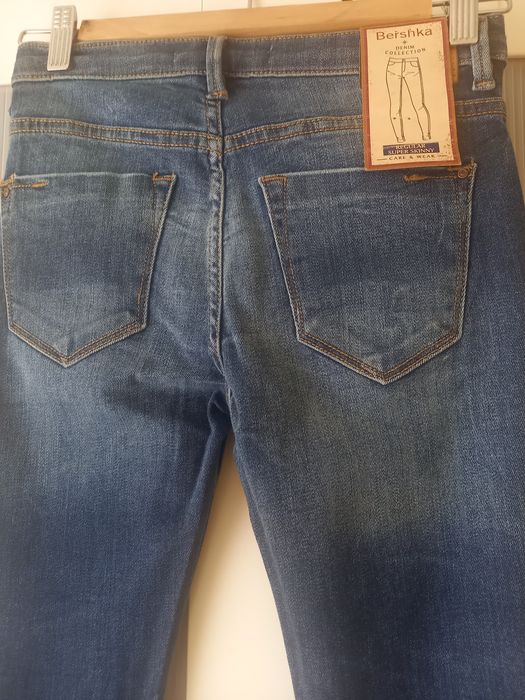 NOWE Jeansy Bershka
