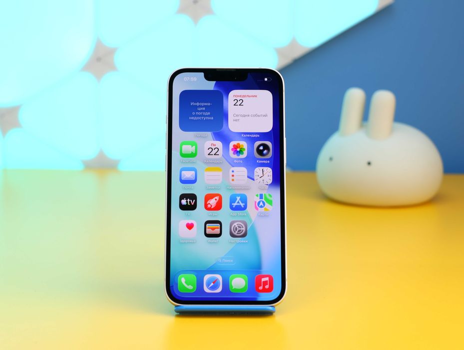 Смартфон Apple iPhone 13 128GB Starlight (154192) Б/У З ГАРАНТІЄЮ