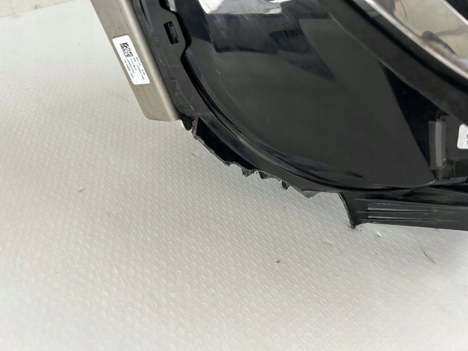 Reflektor Prawa strona Opel Mokka B 9834007980