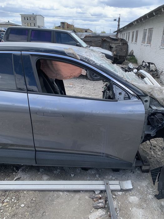 Двері дверь права перед renault megane e-tech шрот