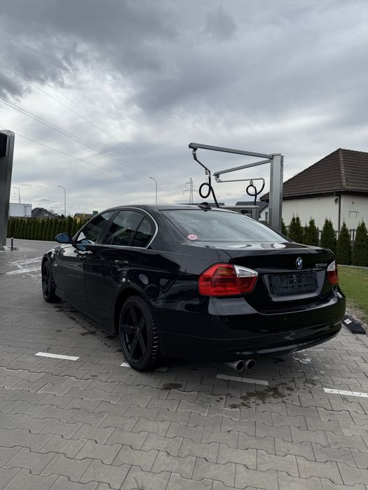 Sprzedam BMW e90 330D *Manual*