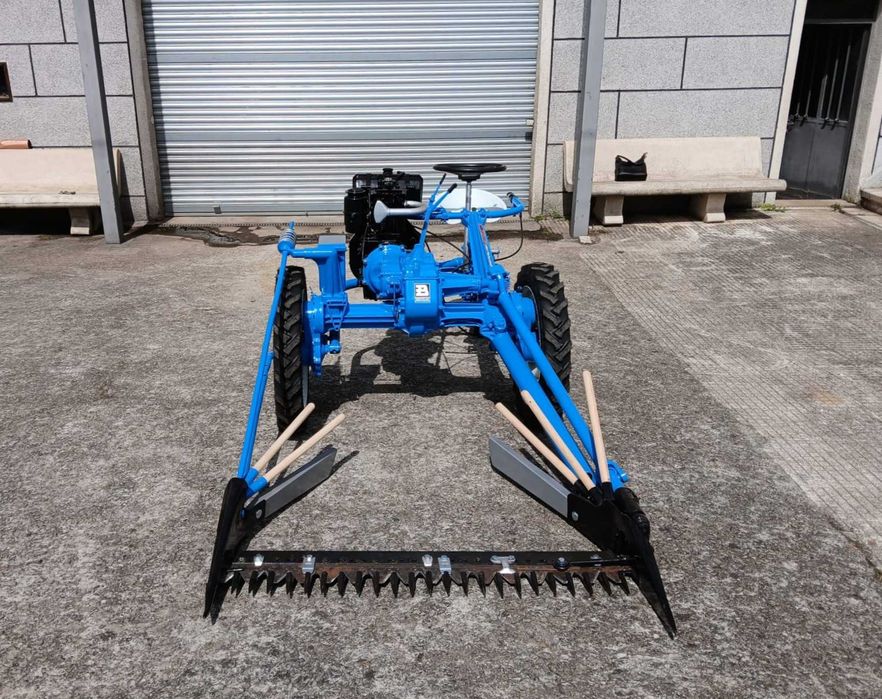 Segadeira ceifeira gadanheira BERTOLINI 124D motor Lombardini