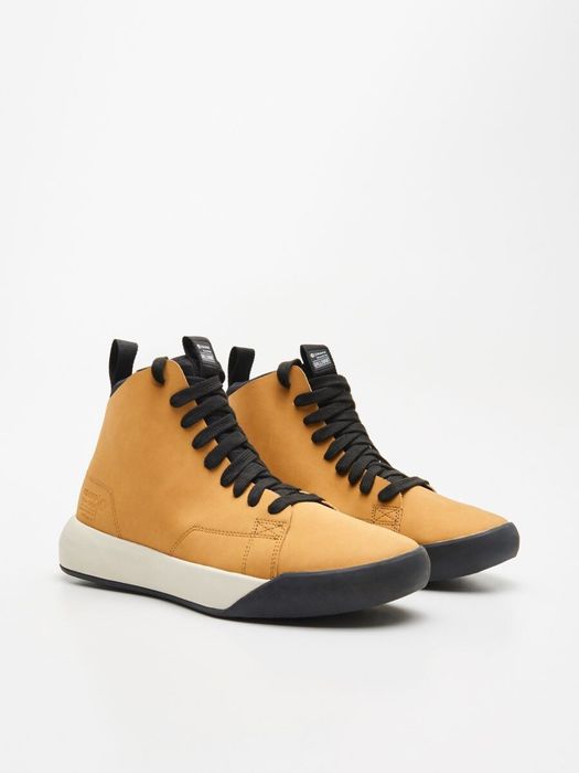 Skórzane sneakersy nowe nie używane skóra naturalna rozmiar 42 Cropp b