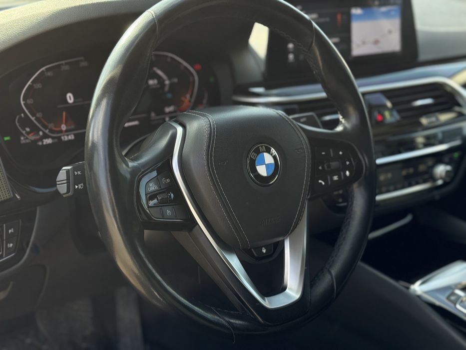 BMW 520d G30 xDrive Sportline 2.0d