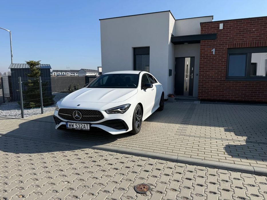 Mercedes-Benz CLA Mercedes- Benz CLA 200 Coupe