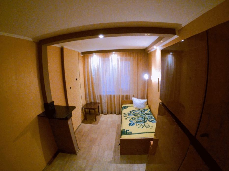 Продаж 4К квартири на Металургів