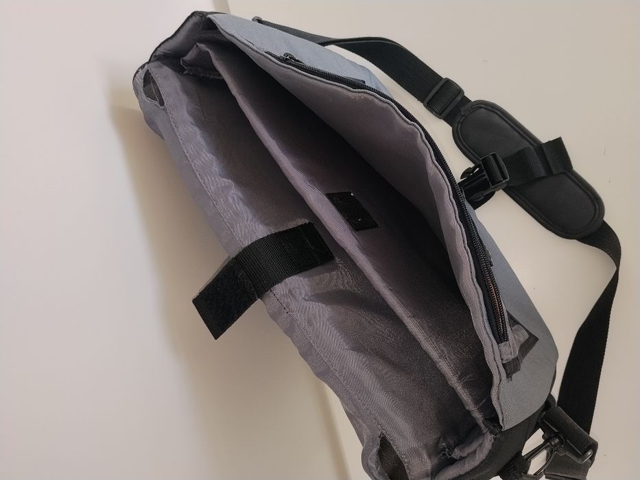 Сумка для ноутбука Lenovo Messenger 17