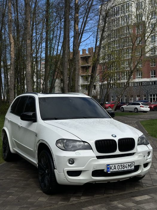 BMW x5 e70 3.5 d 2009 год