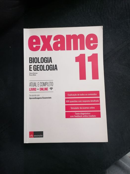 2 Livros estudo para exame Biologia e Geologia 11