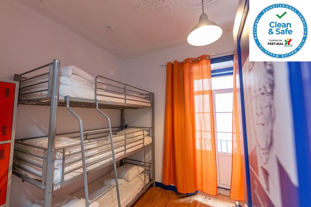 Quarto diária em hostel na Parede, Cascais