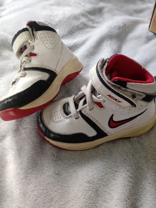 Buty Nike roz 21-22
