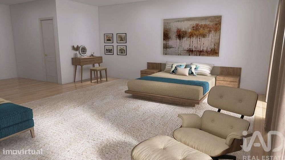 Apartamento T2 em Corroios de 149,00 m2