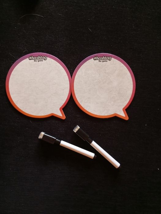 Vendo jogo de tabuleiro #Hashtag