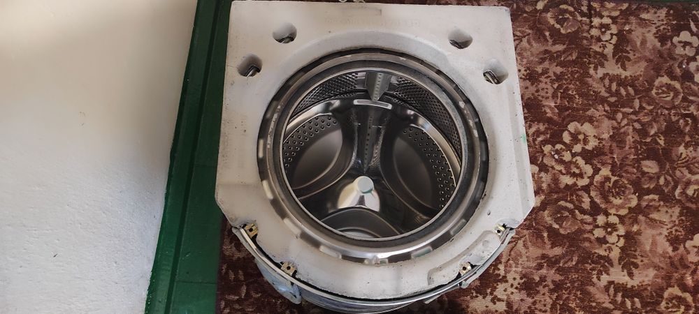 Стиральная машинка Indesit WISL105X