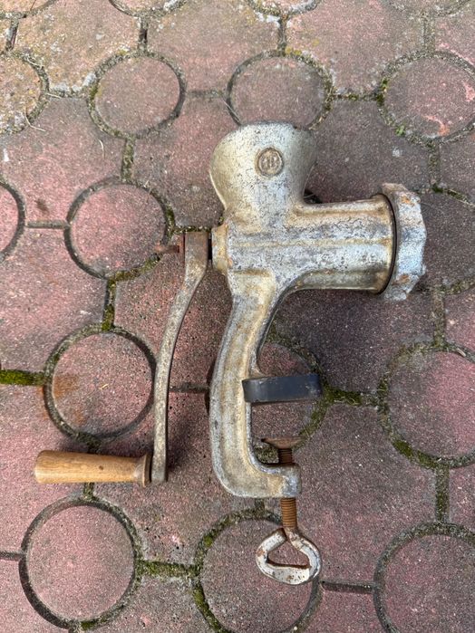 Stara PRL Maszynka do mielenia mięsa
