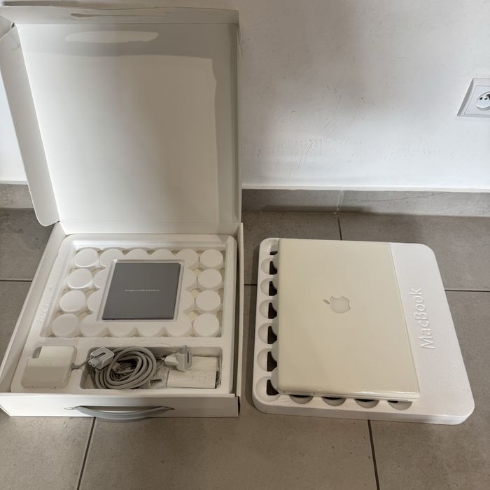 Apple Macbook Pro A1181 kolekcjonerski 2006 vintage pełny zestaw