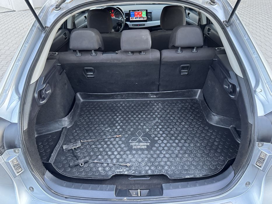 Mitsubishi Lancer X 2.0 Дизель