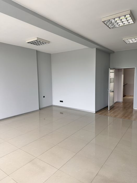 Lokal biurowy obok stacji Shell Żywiec