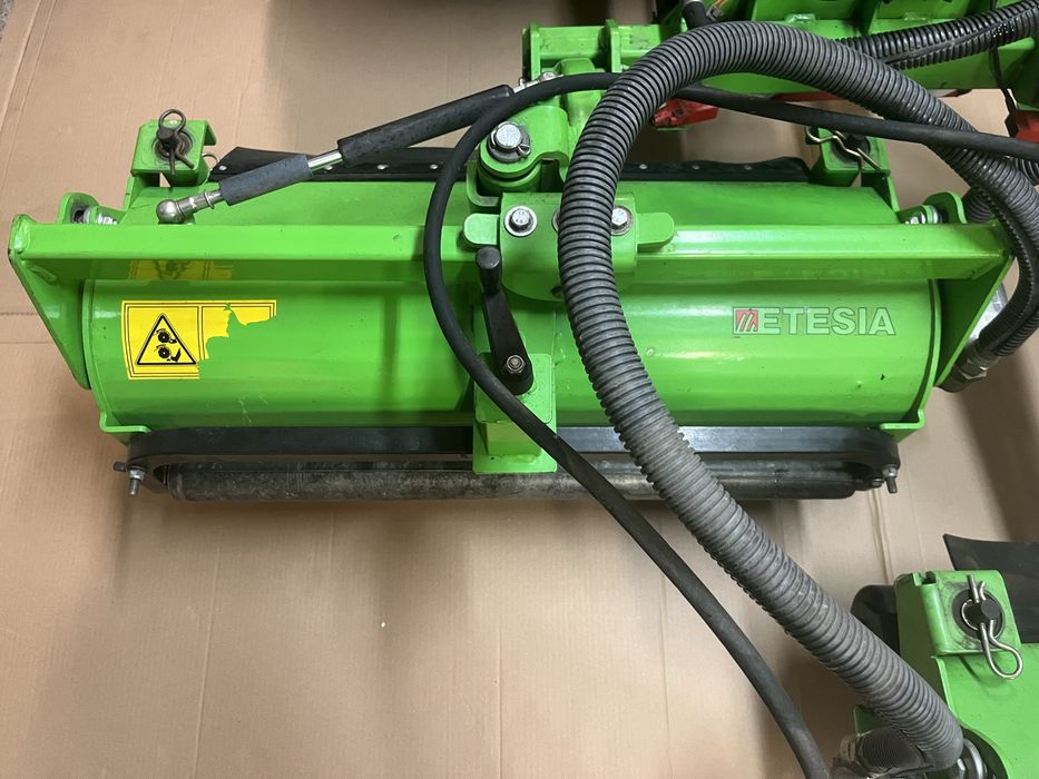 Wertykulator Etesia H124