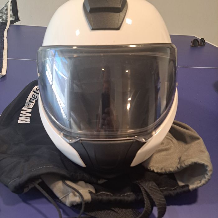 Capacete BMW System 6 com sistema comunicacao Scala G9x