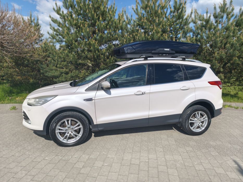 Автомобіль Ford Kuga