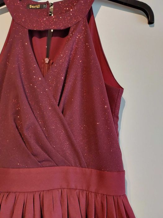 Elegancka sukienka na każdą  okazję