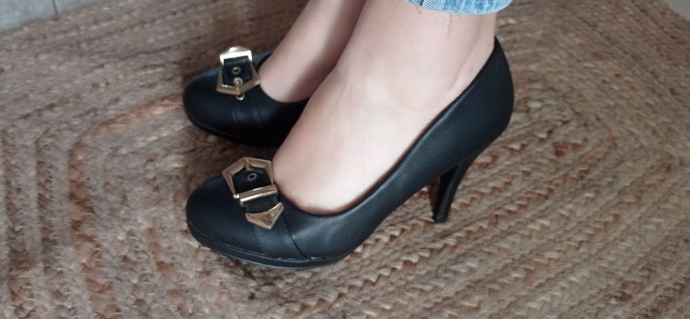 Sapatos novos vários tamanhos