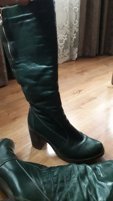 Стильні високі ботінки ,і жіночі