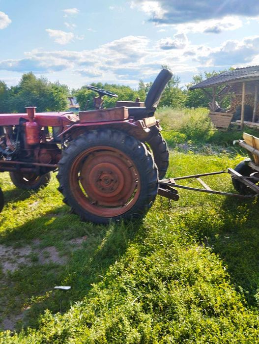 Продам трактор Т25